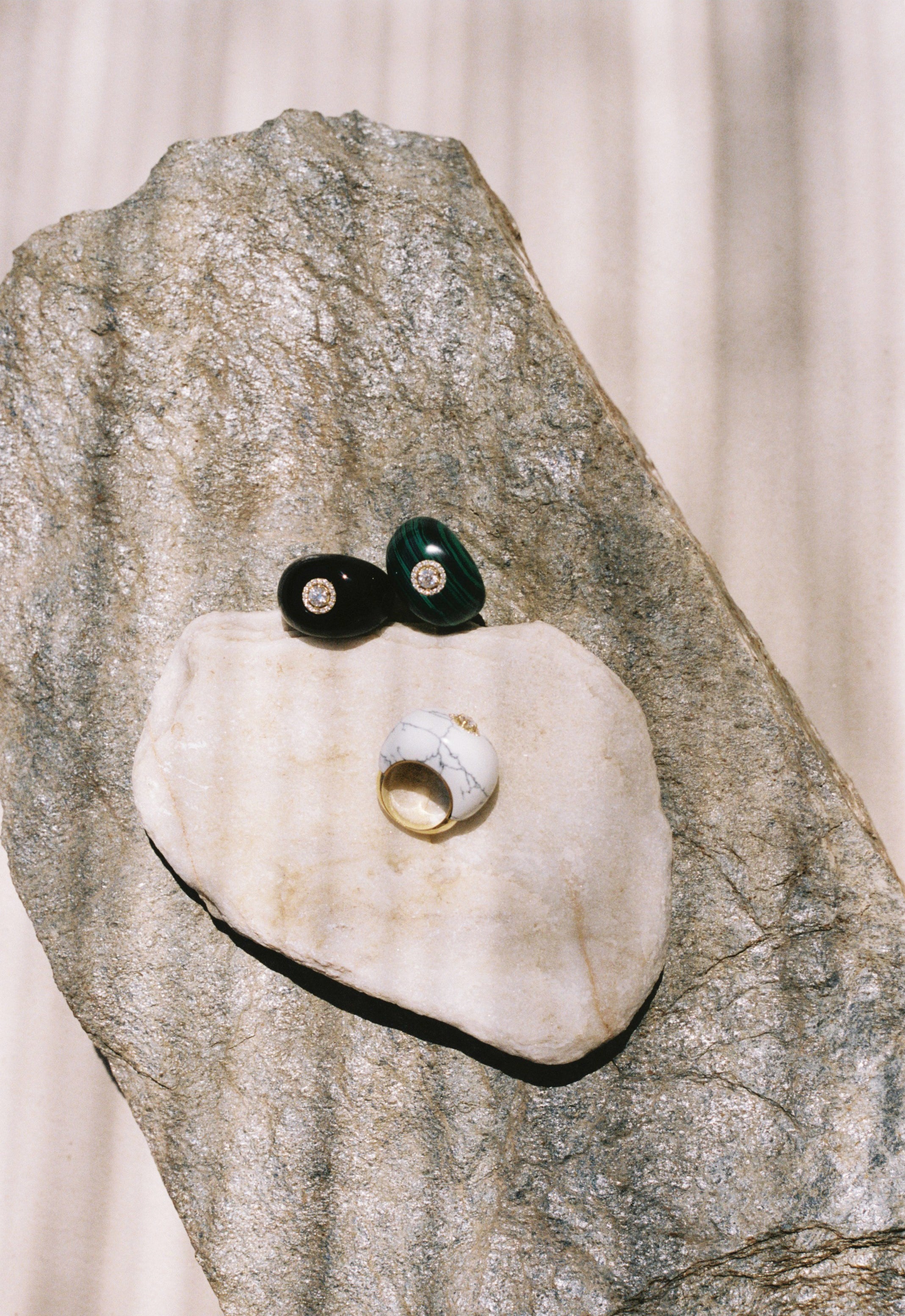 White agate ring