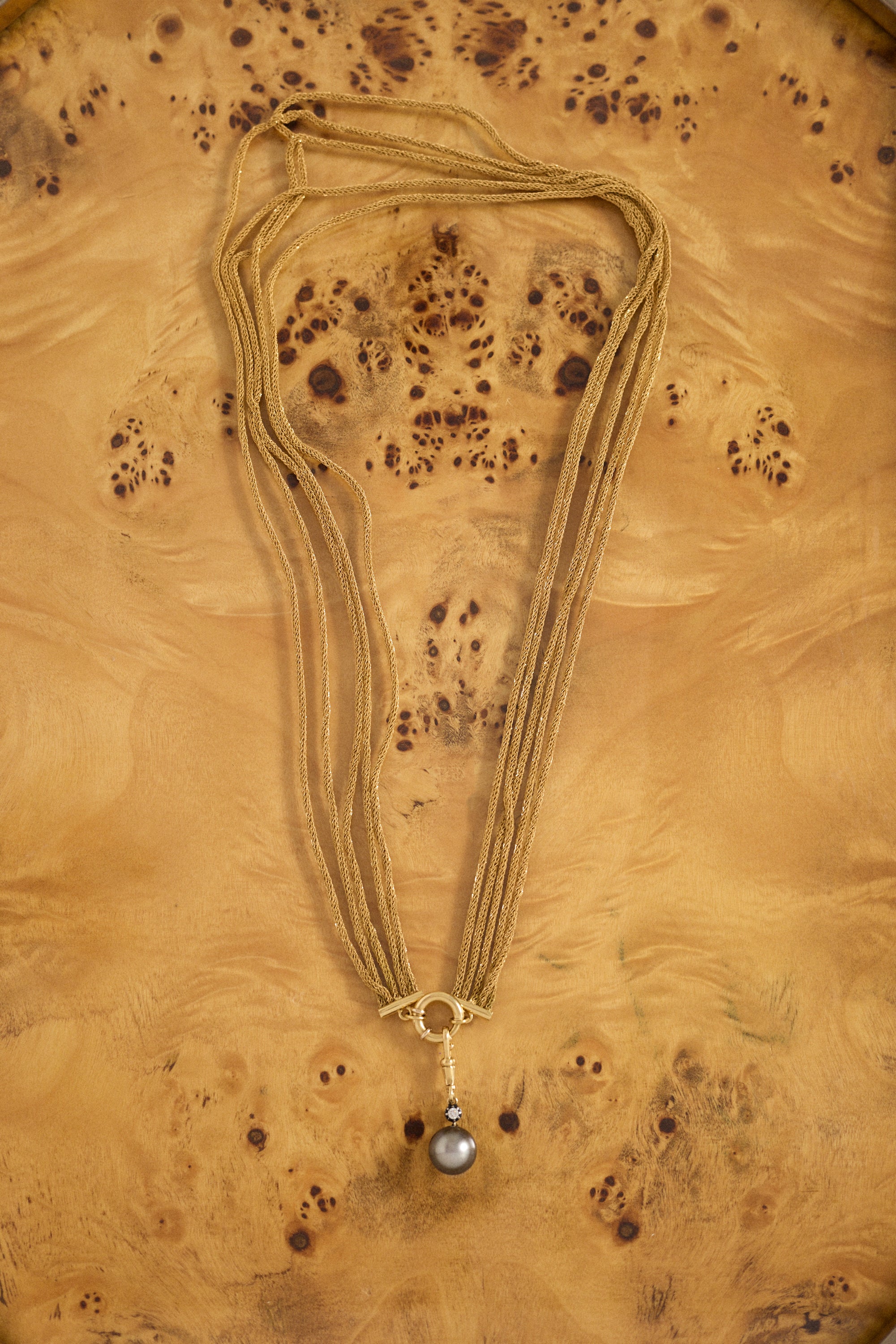 Tahiti pearl clasp