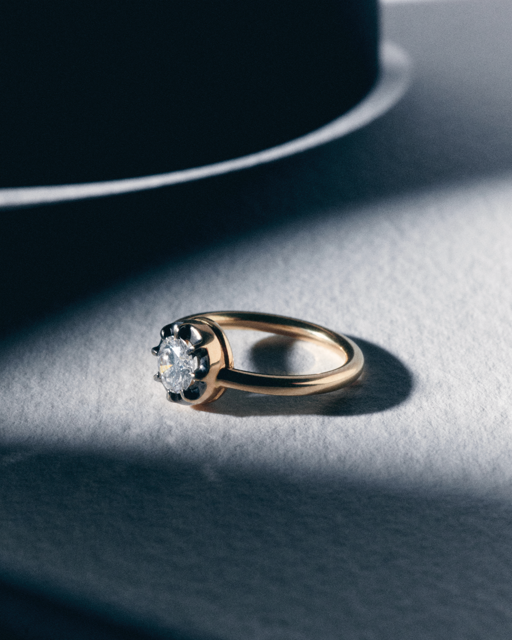 Anillo Midnight solitario negro