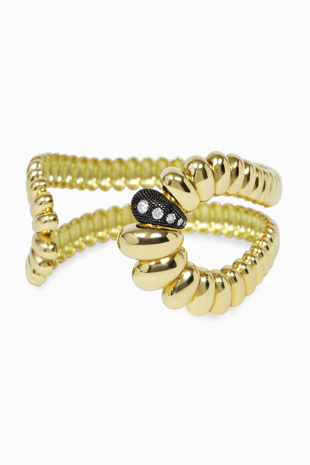 Spiral bracelet with diamonds