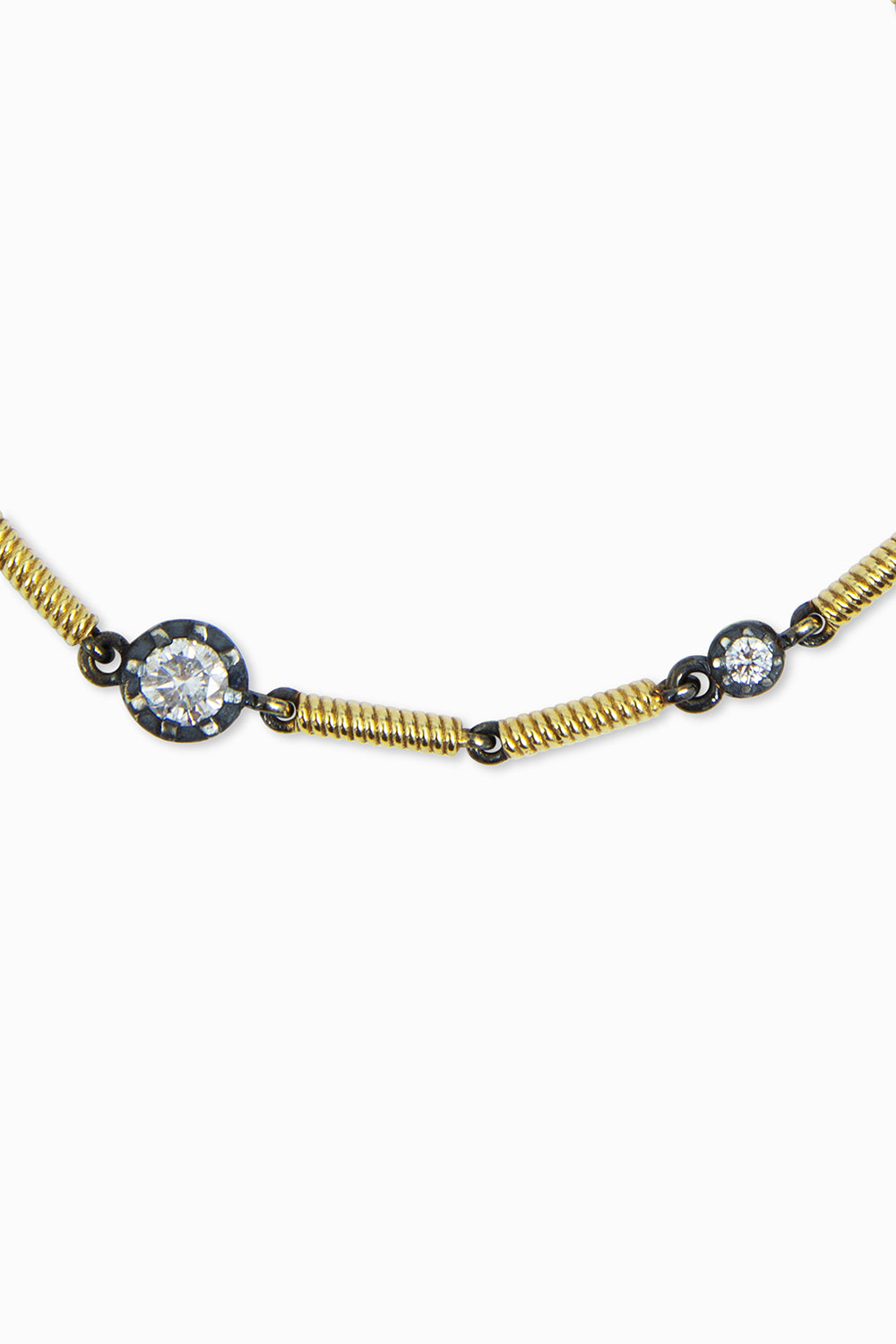 Cabo tube bracelet with two diamonds