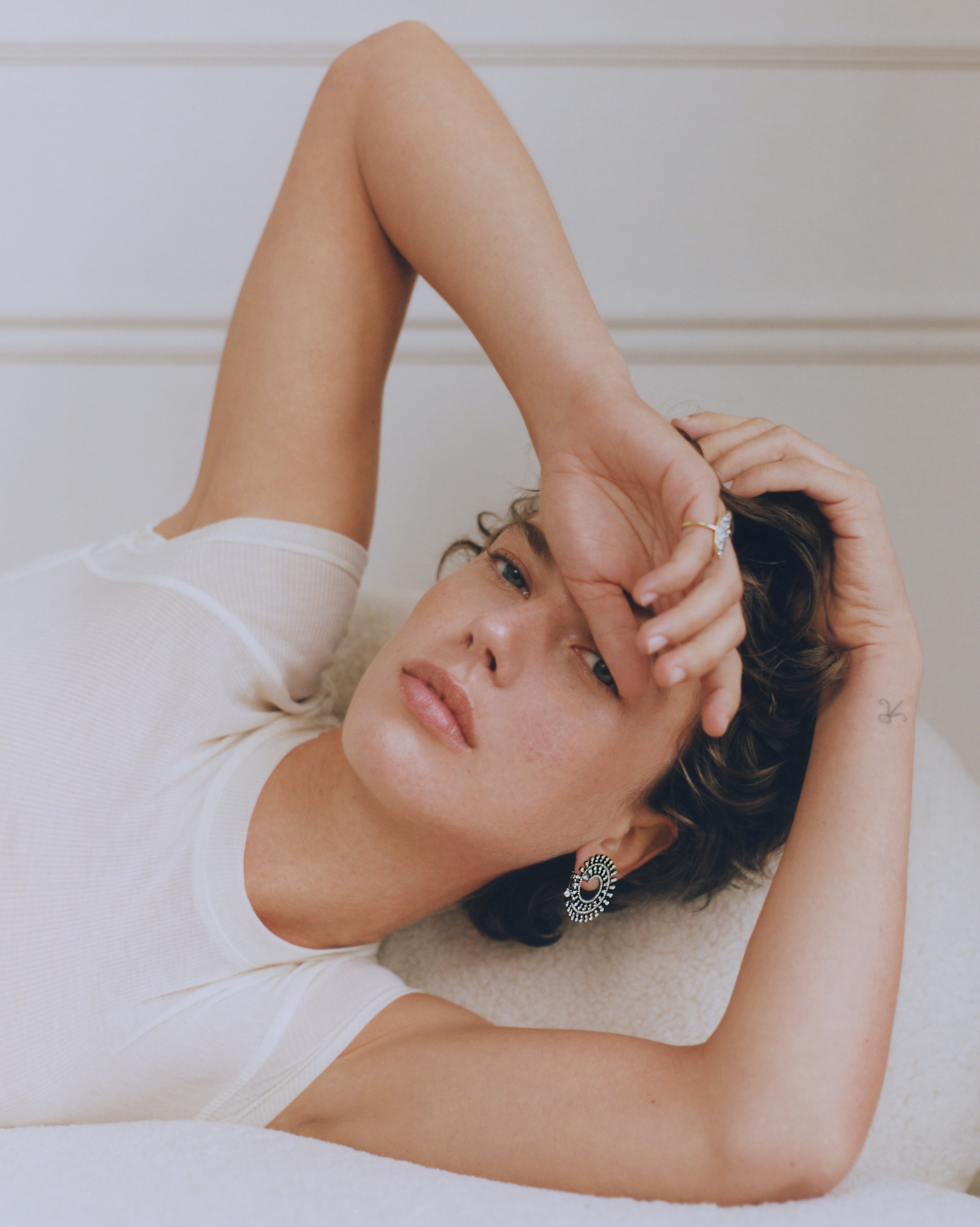 Caracola black earrings