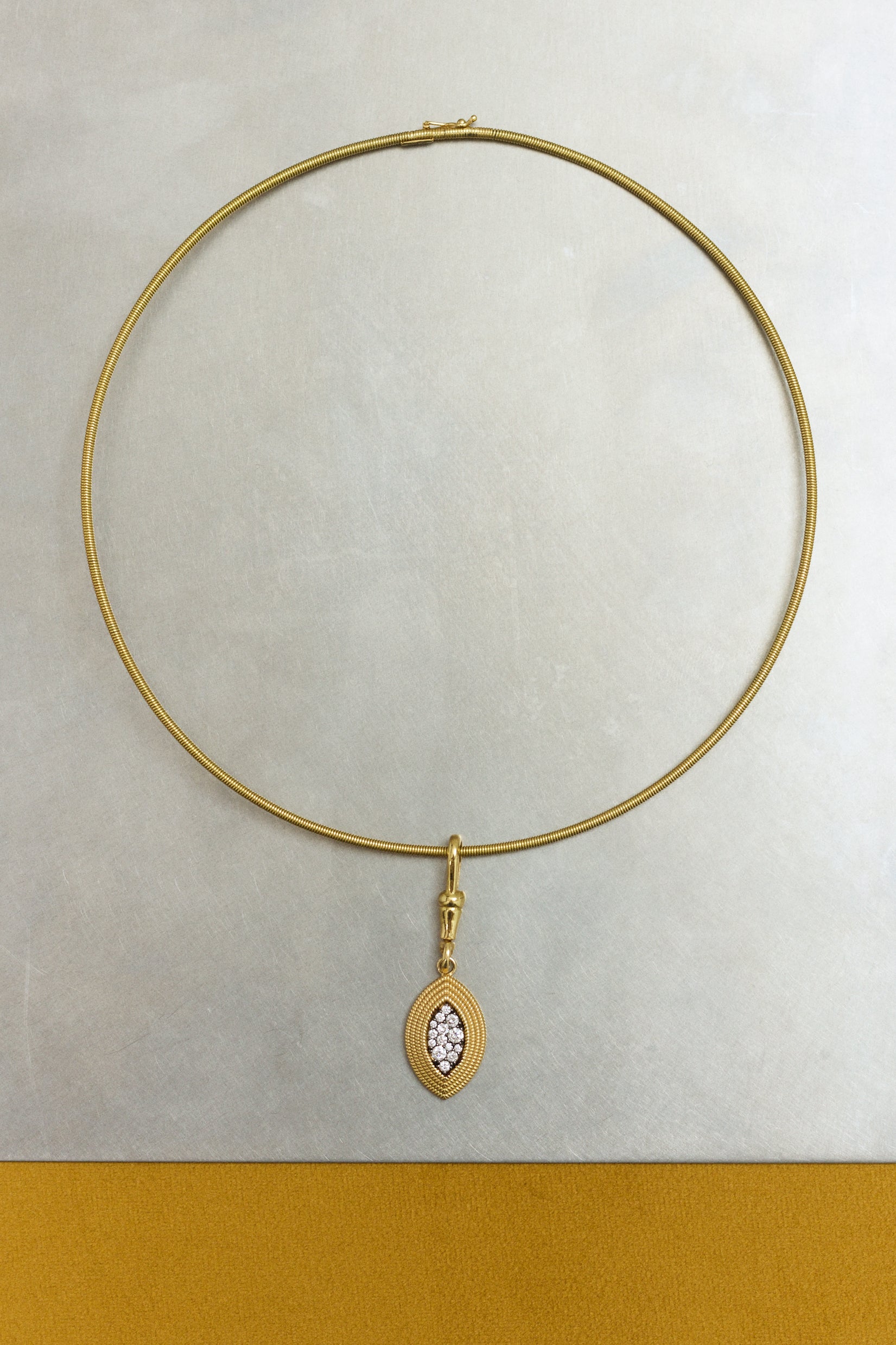 Dragon clasp