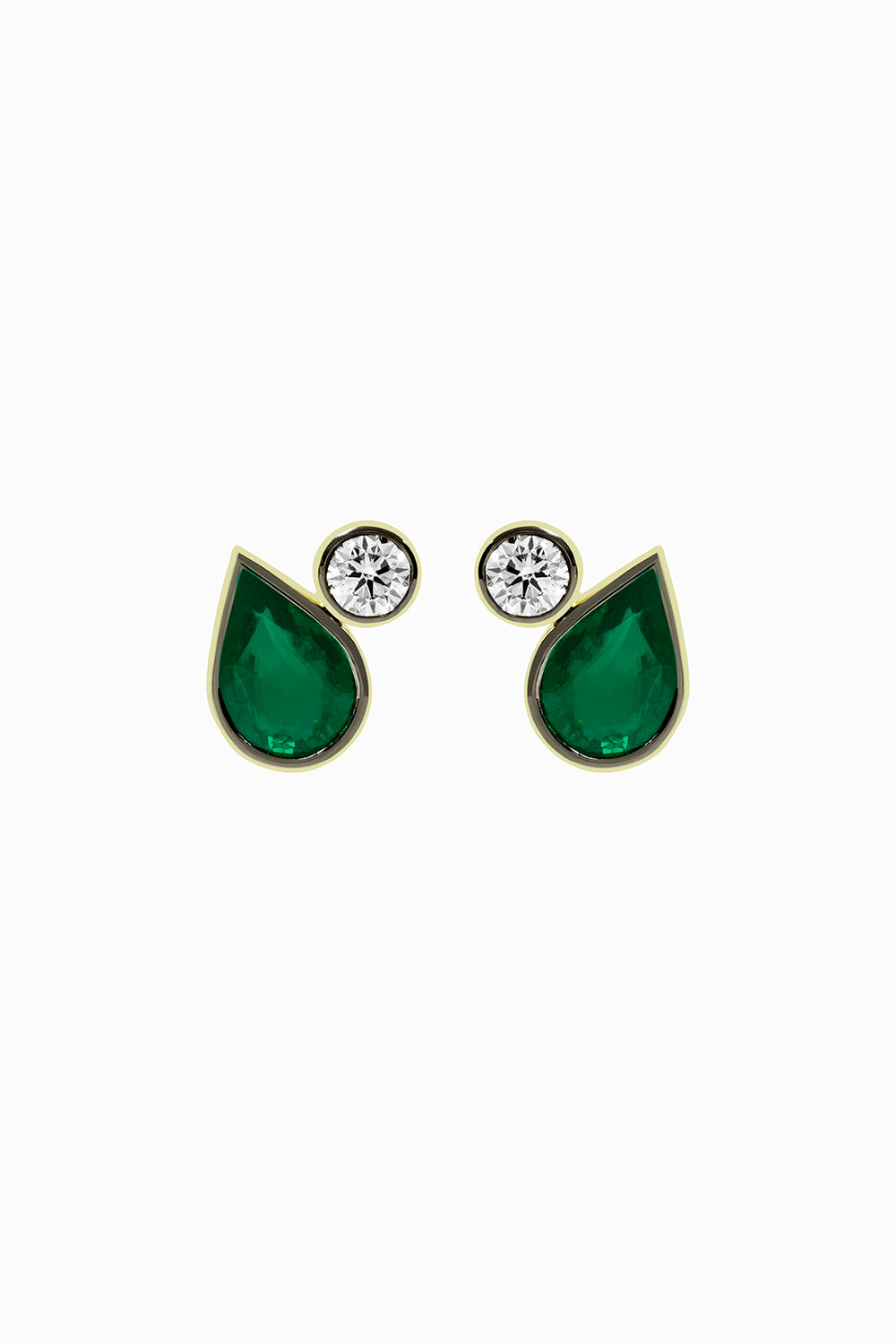 Pear emeralds earrings