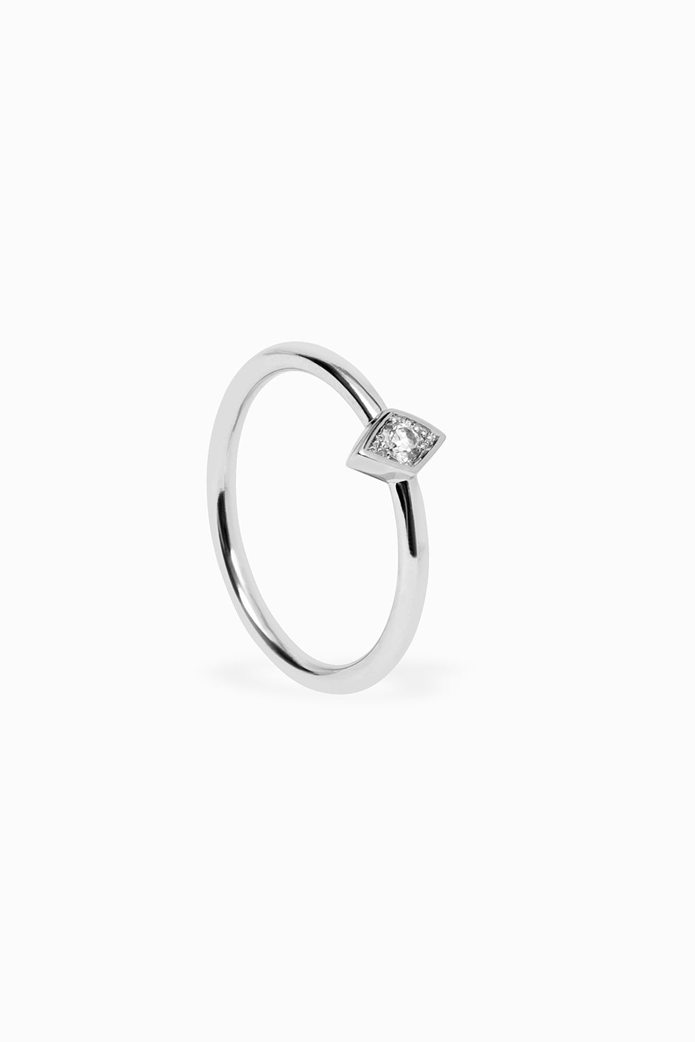 Bies Fine white ring