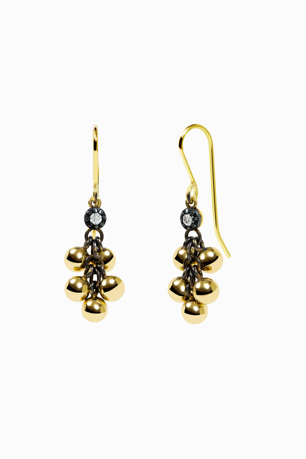 Racimo earrings with diamonds
