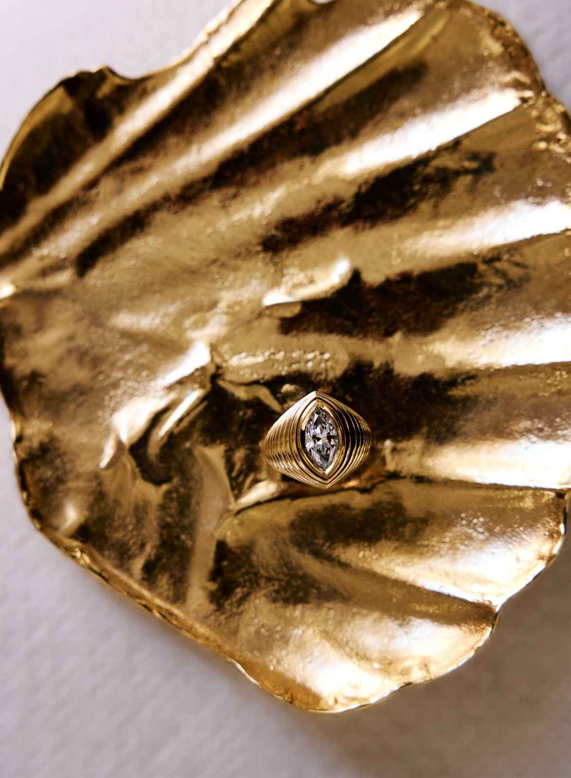 Anillo Gold & Gold marquise