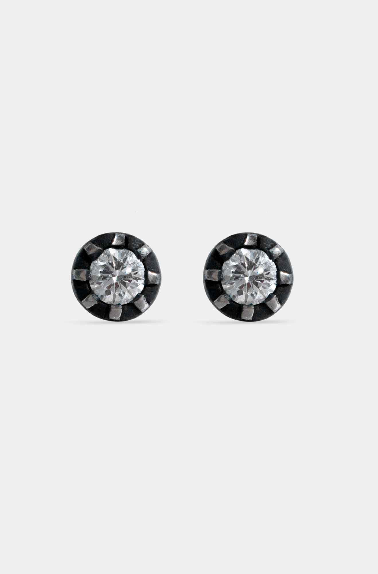 Midnight studs 0.15ct