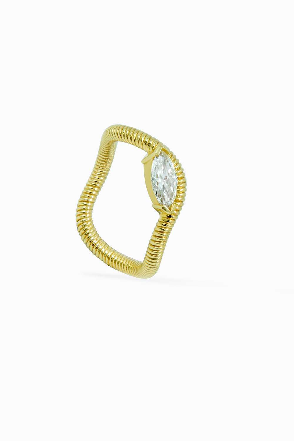 Waves marquise