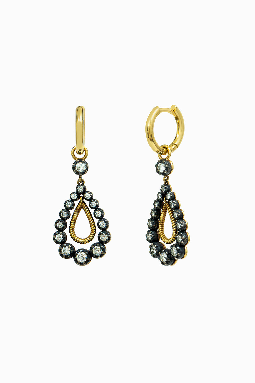 Gota hoop earring
