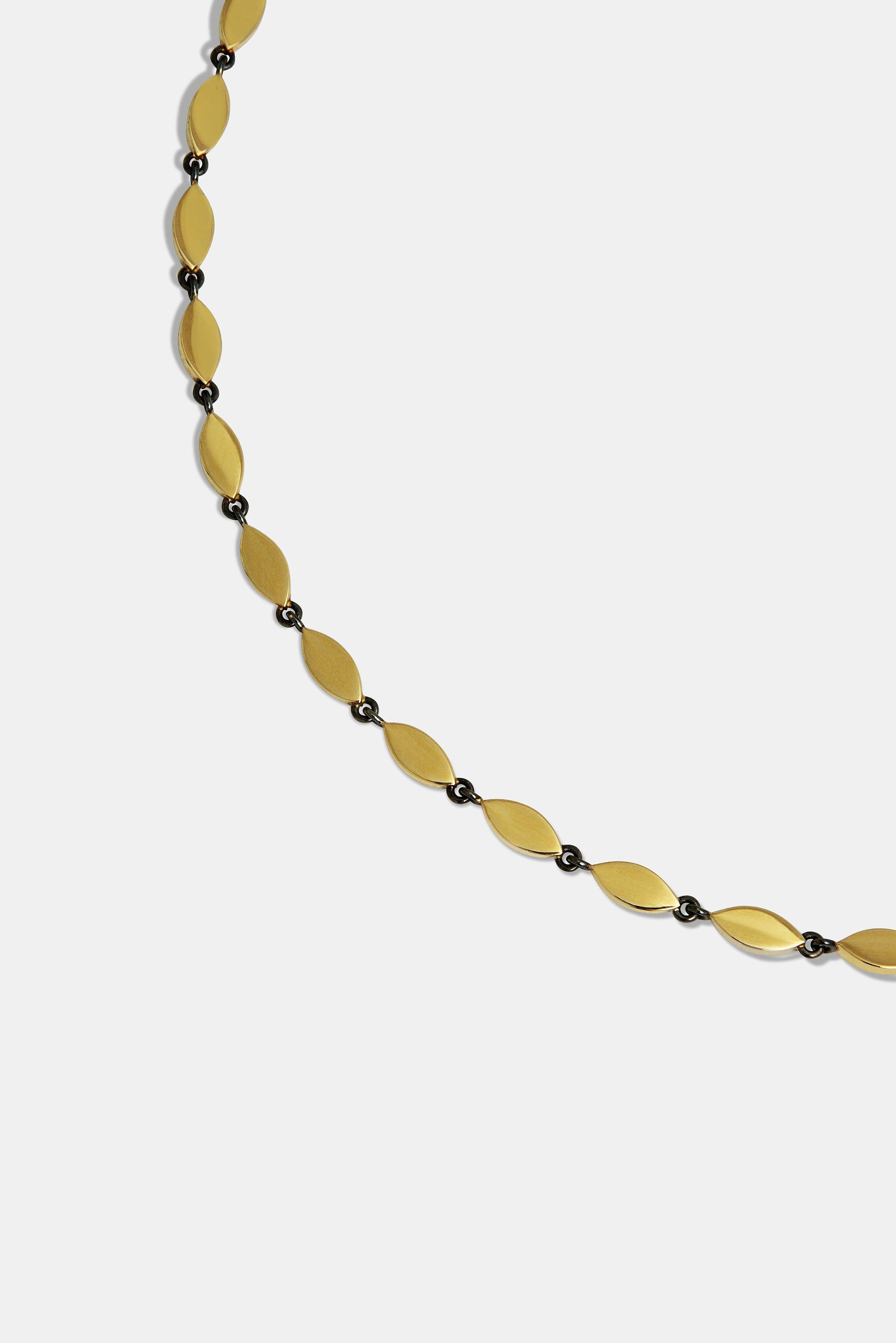 Collar corto Seeds