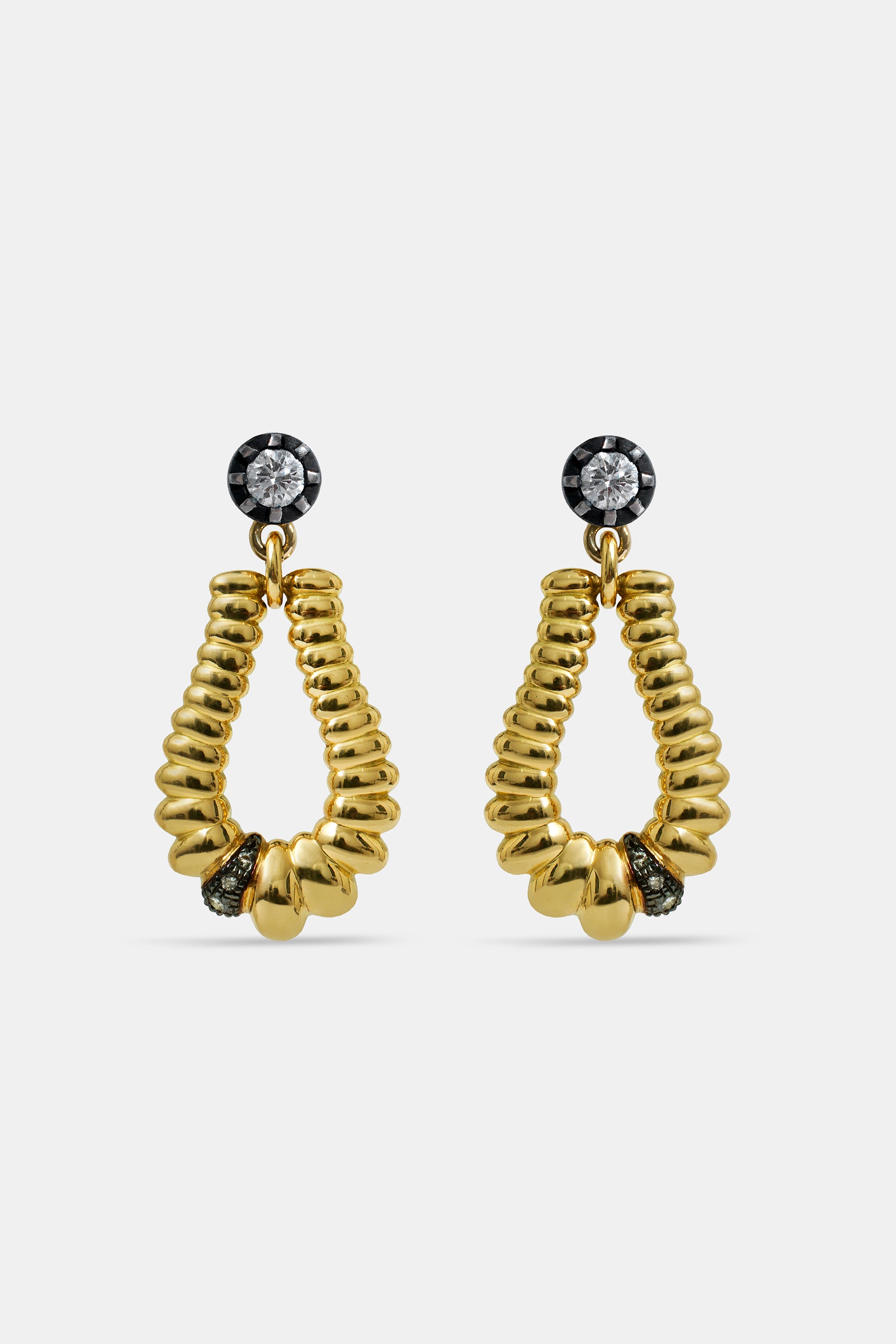 Spiral earrings diamond & black rhodium