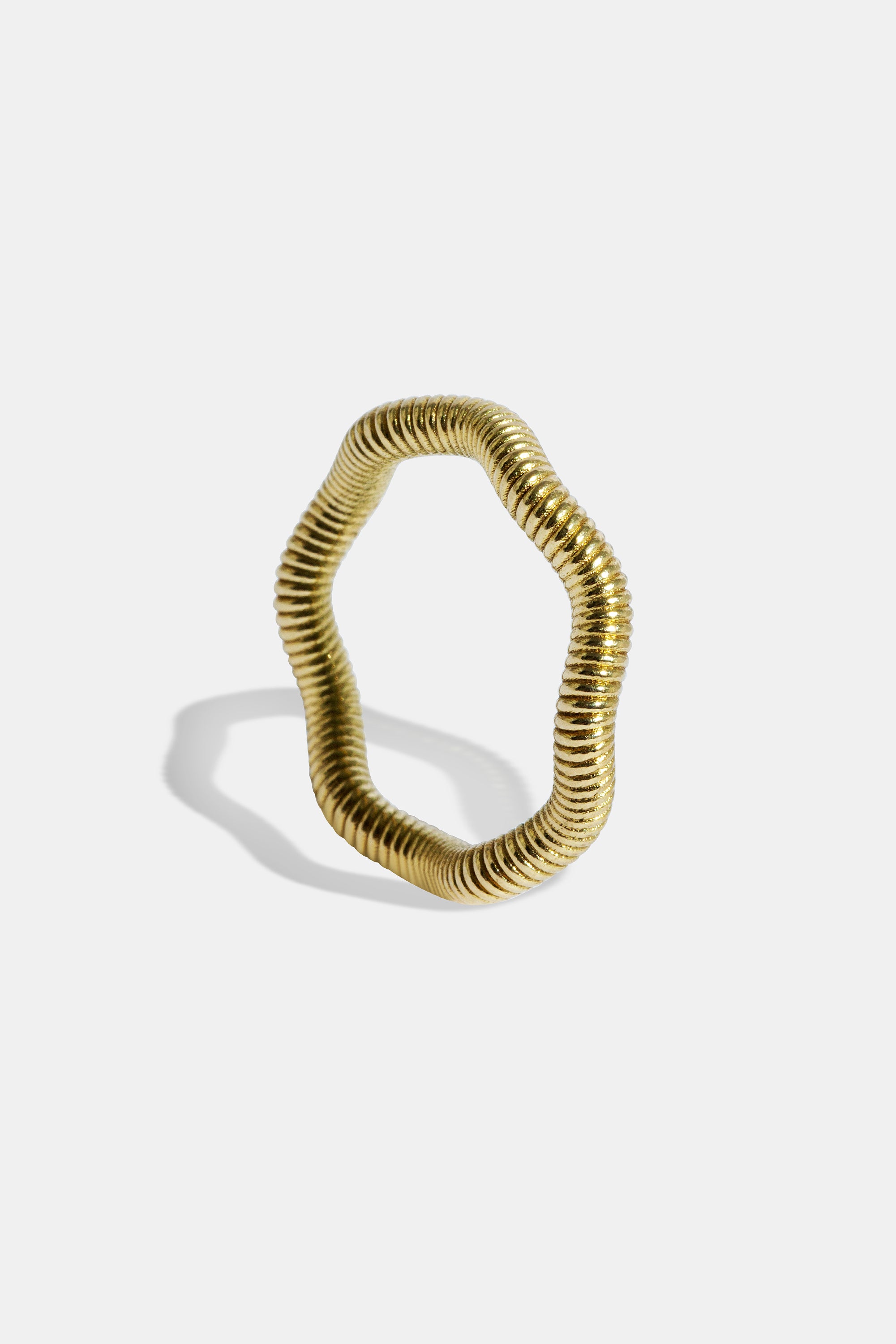 Cabo waves ring