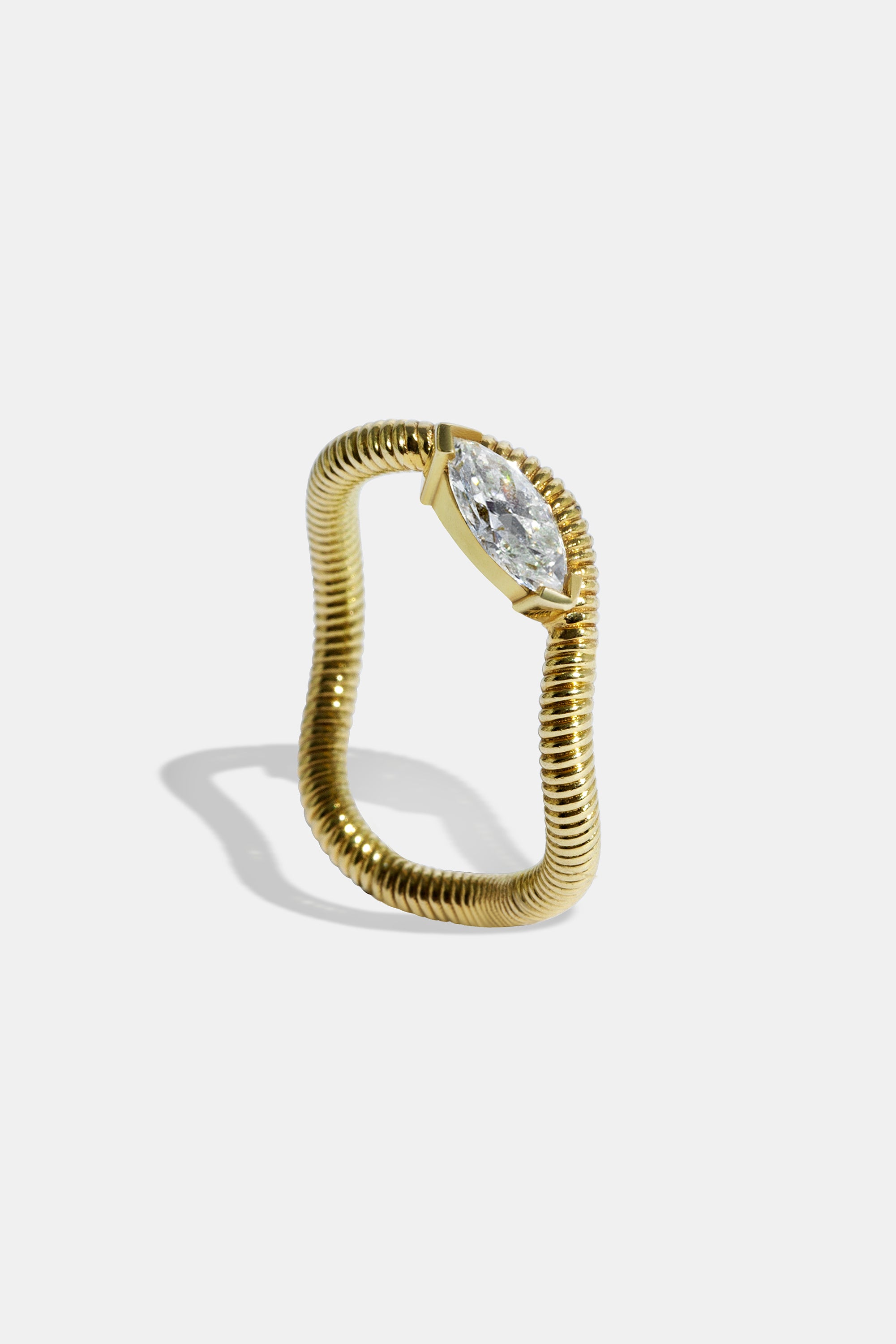 Cabo waves ring marquise