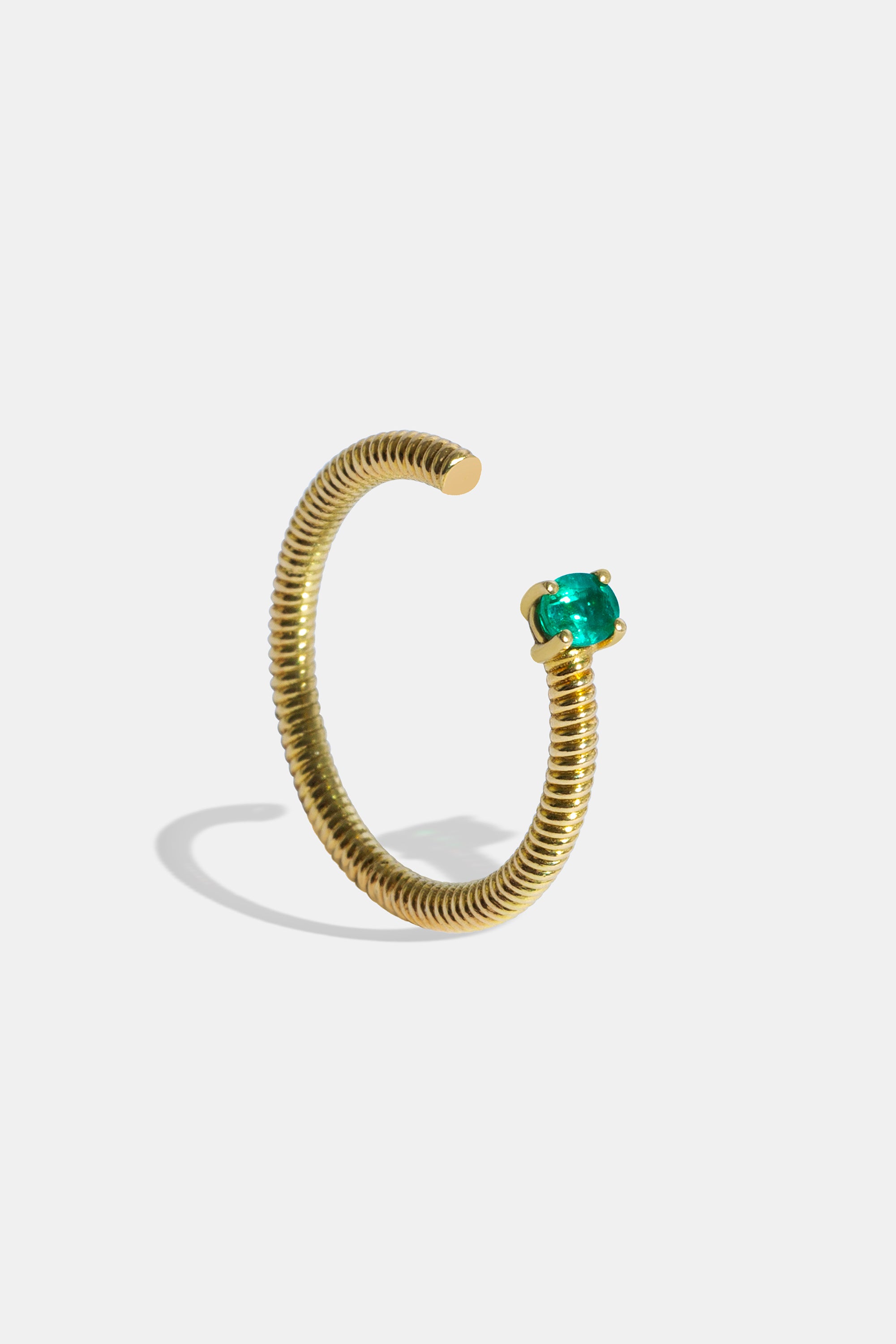 Anillo Cabo abierto con esmeralda pera