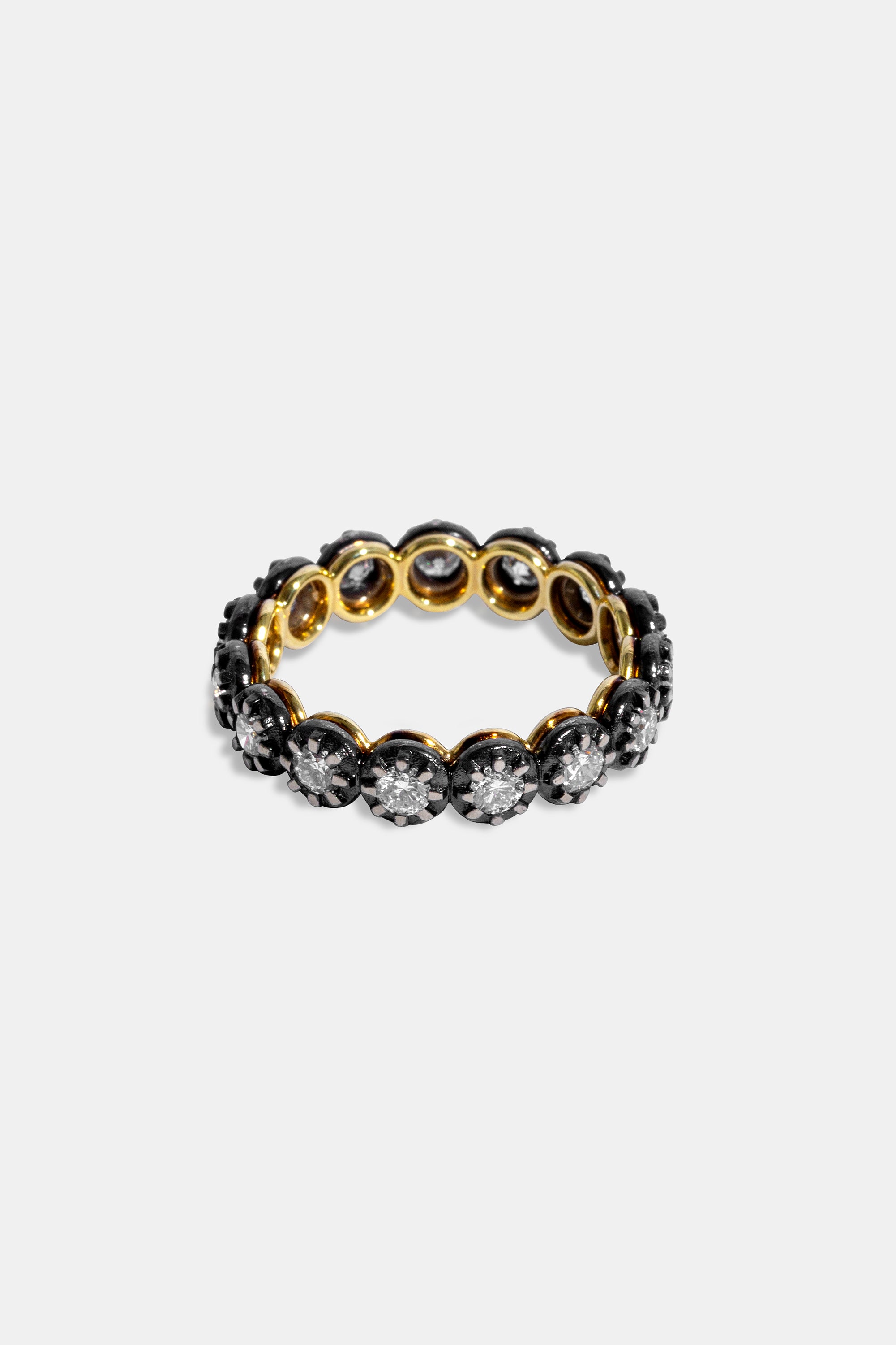 Anitta engagement black ring
