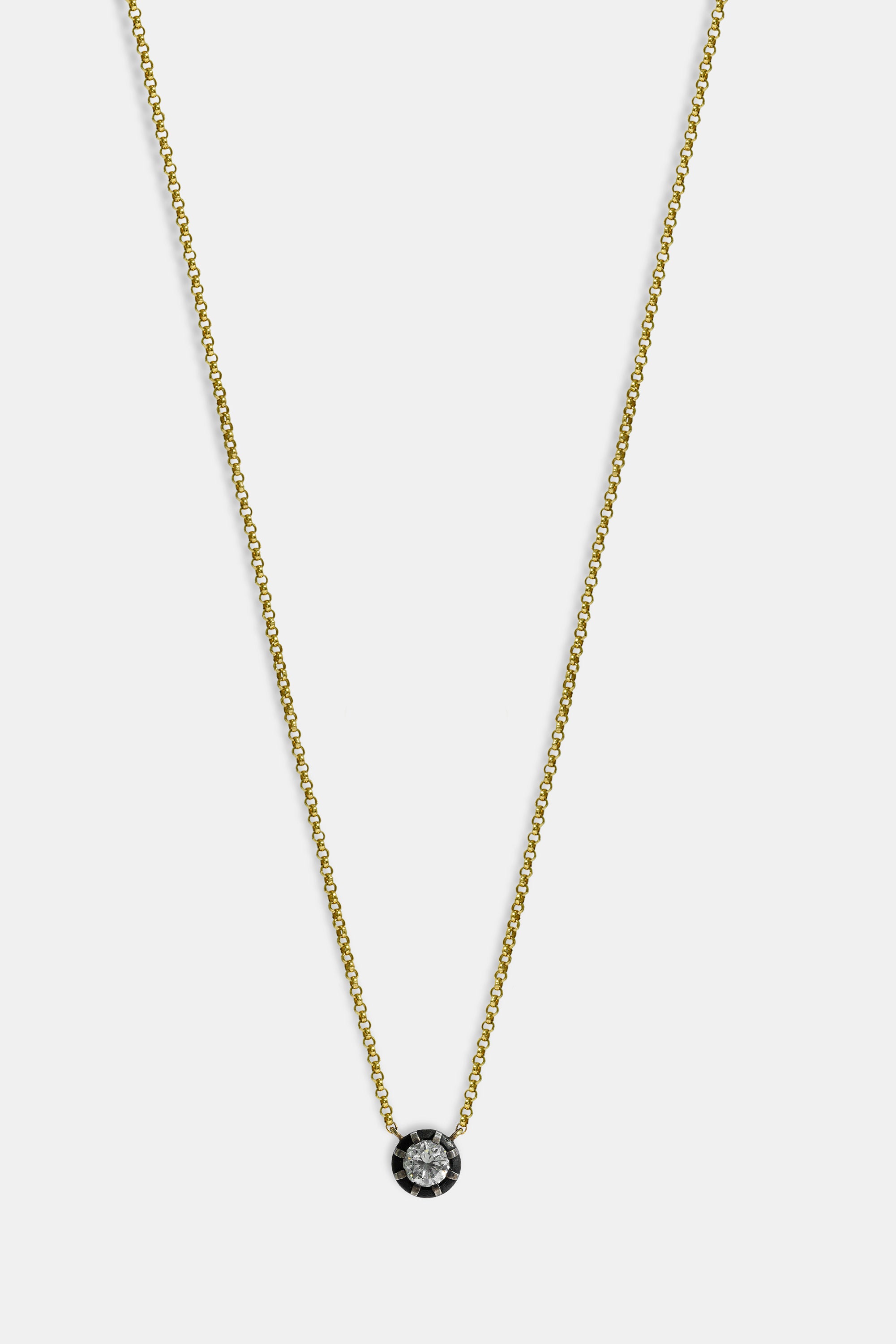 Midnight pendant 0.32ct.
