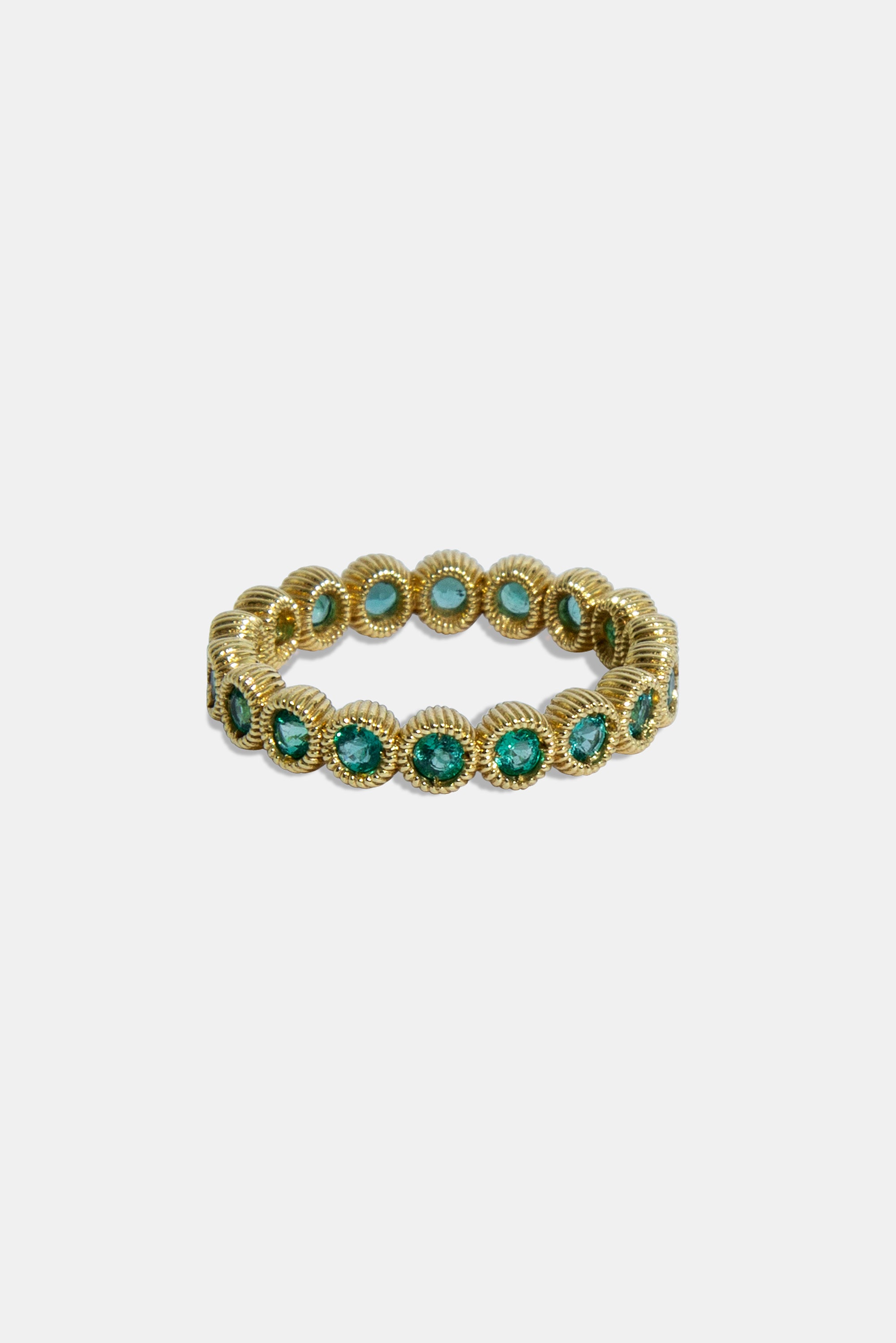 Cabo Anitta emerald ring