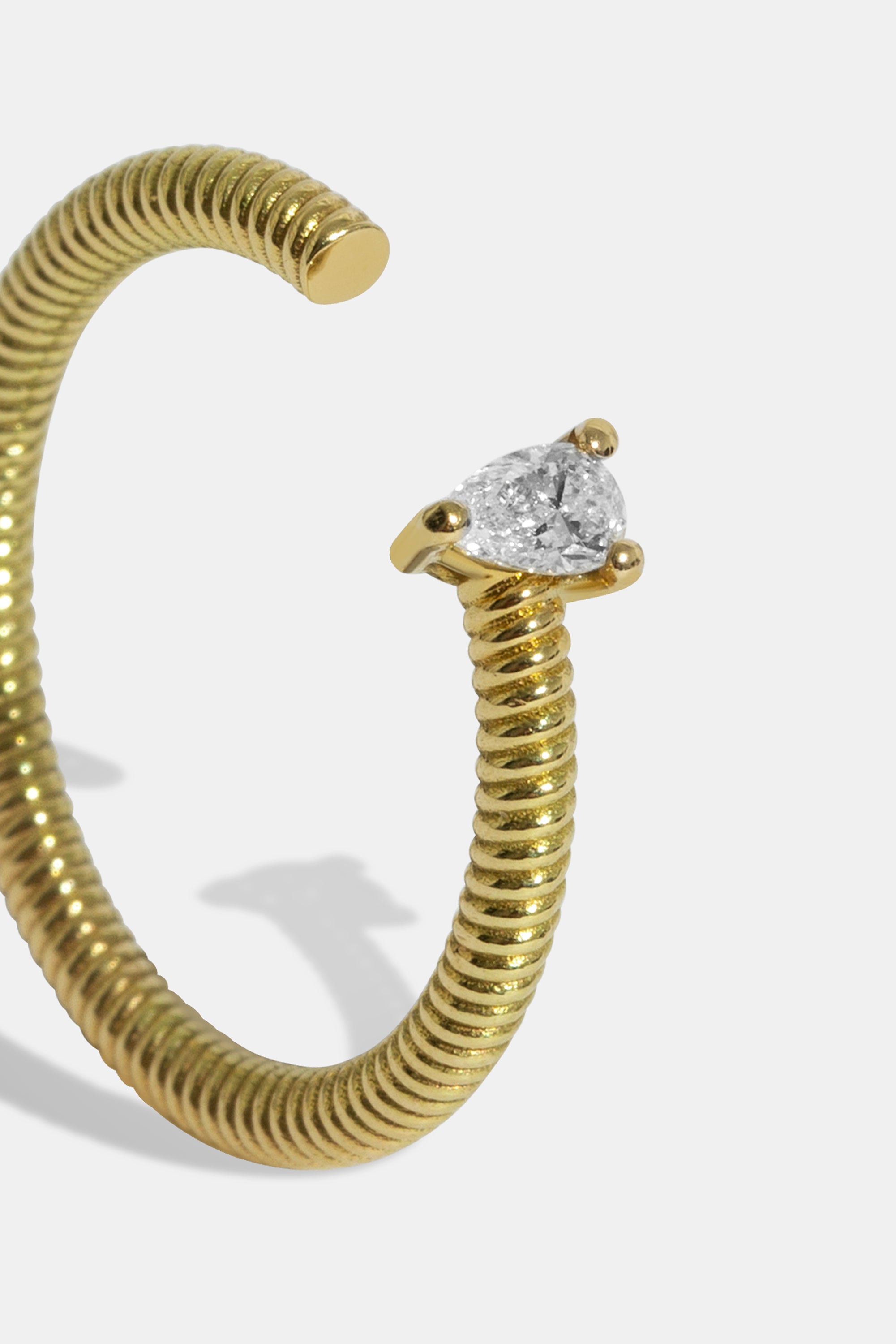 Cabo pear open ring
