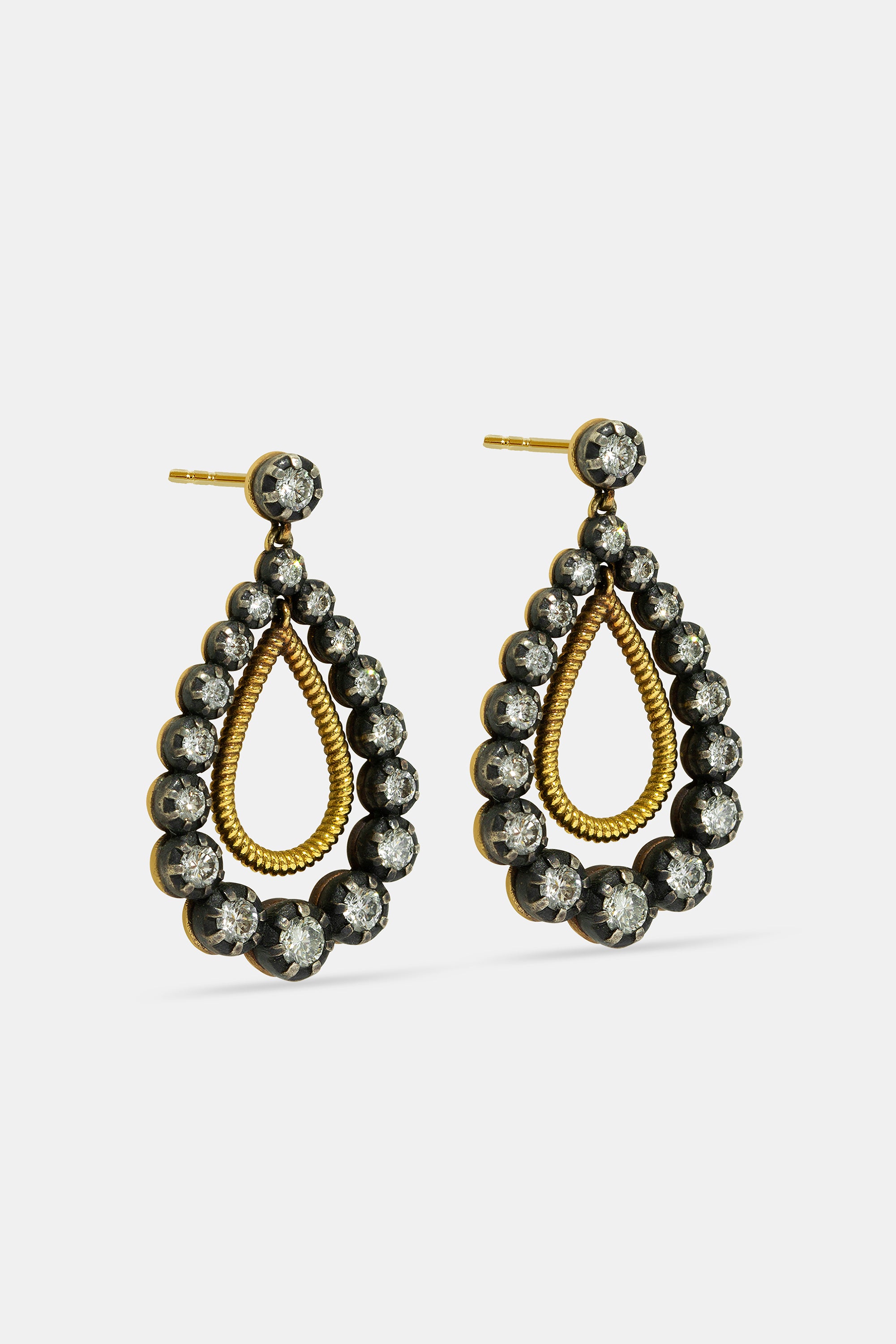 Gota earrings