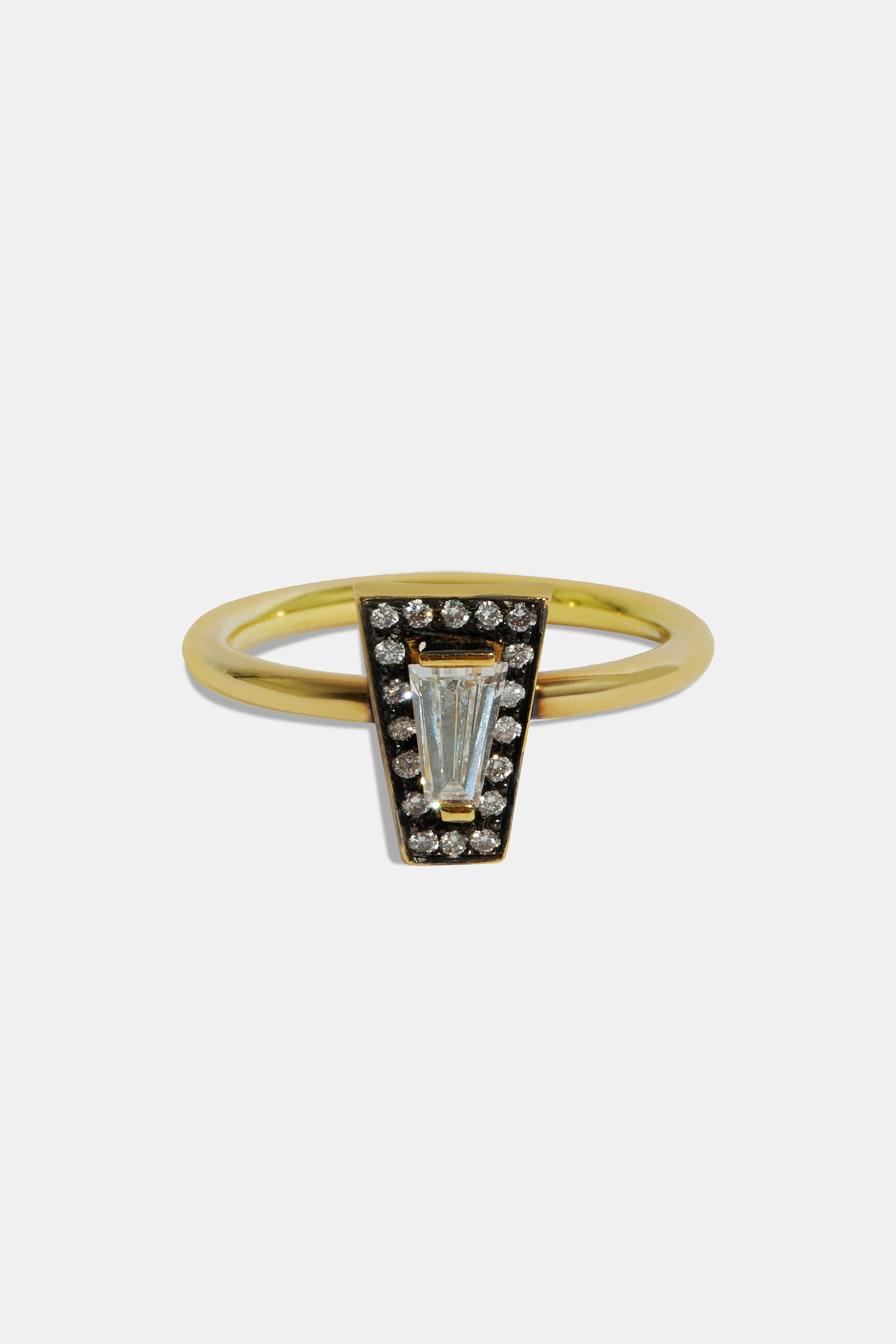 Midnight taper ring