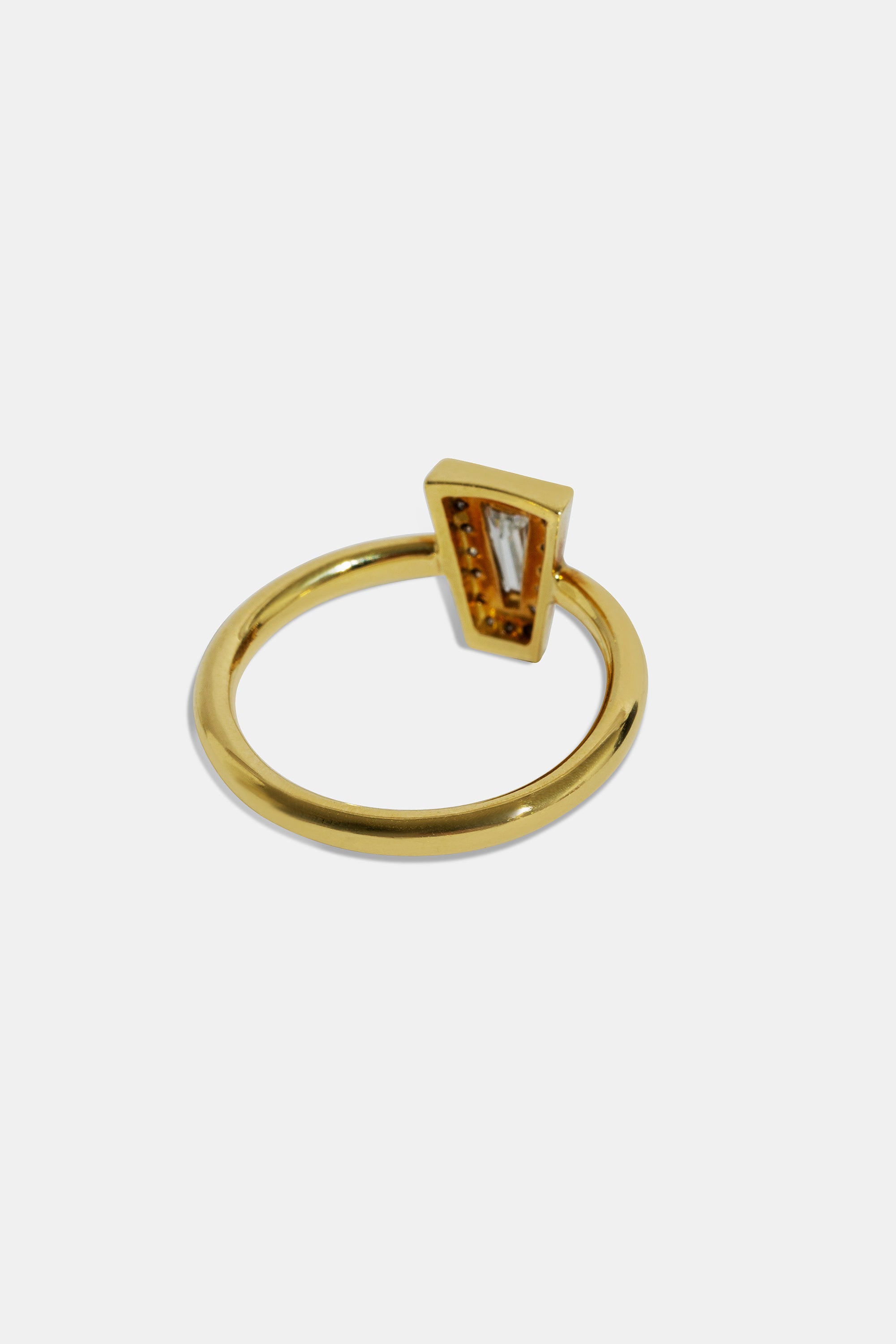 Midnight taper ring