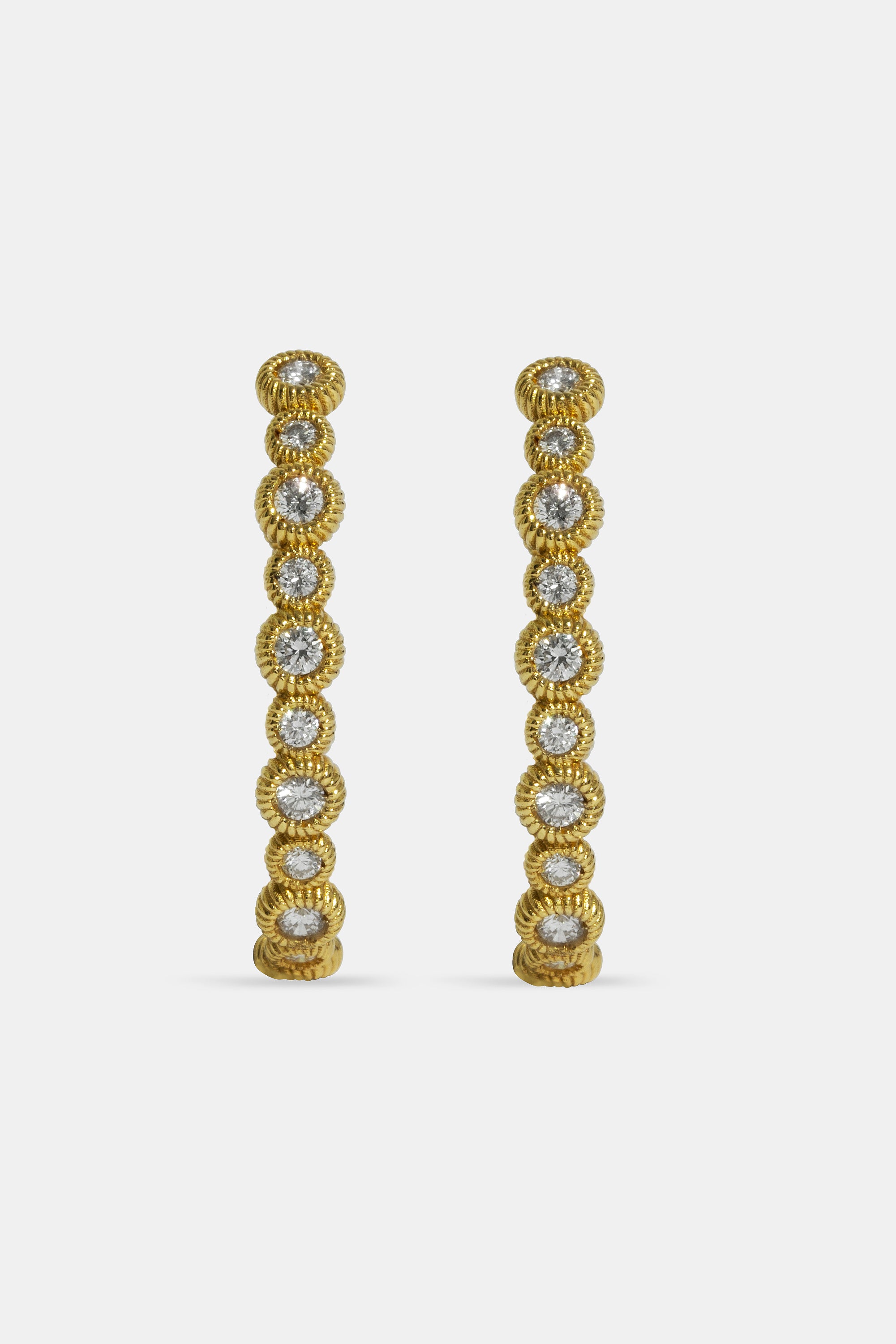 Cabo oval hoop earrings
