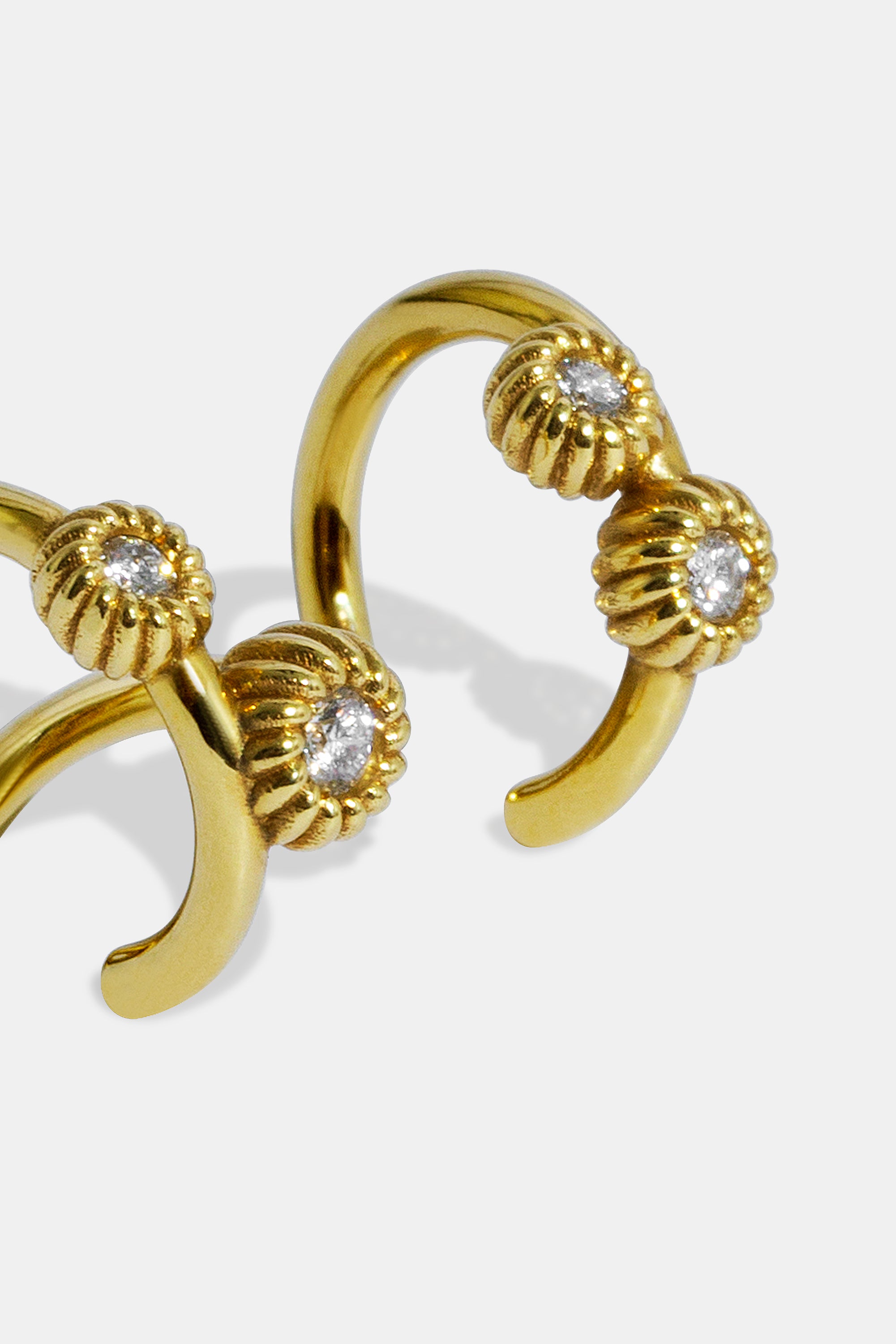 Cabo double piercing 4