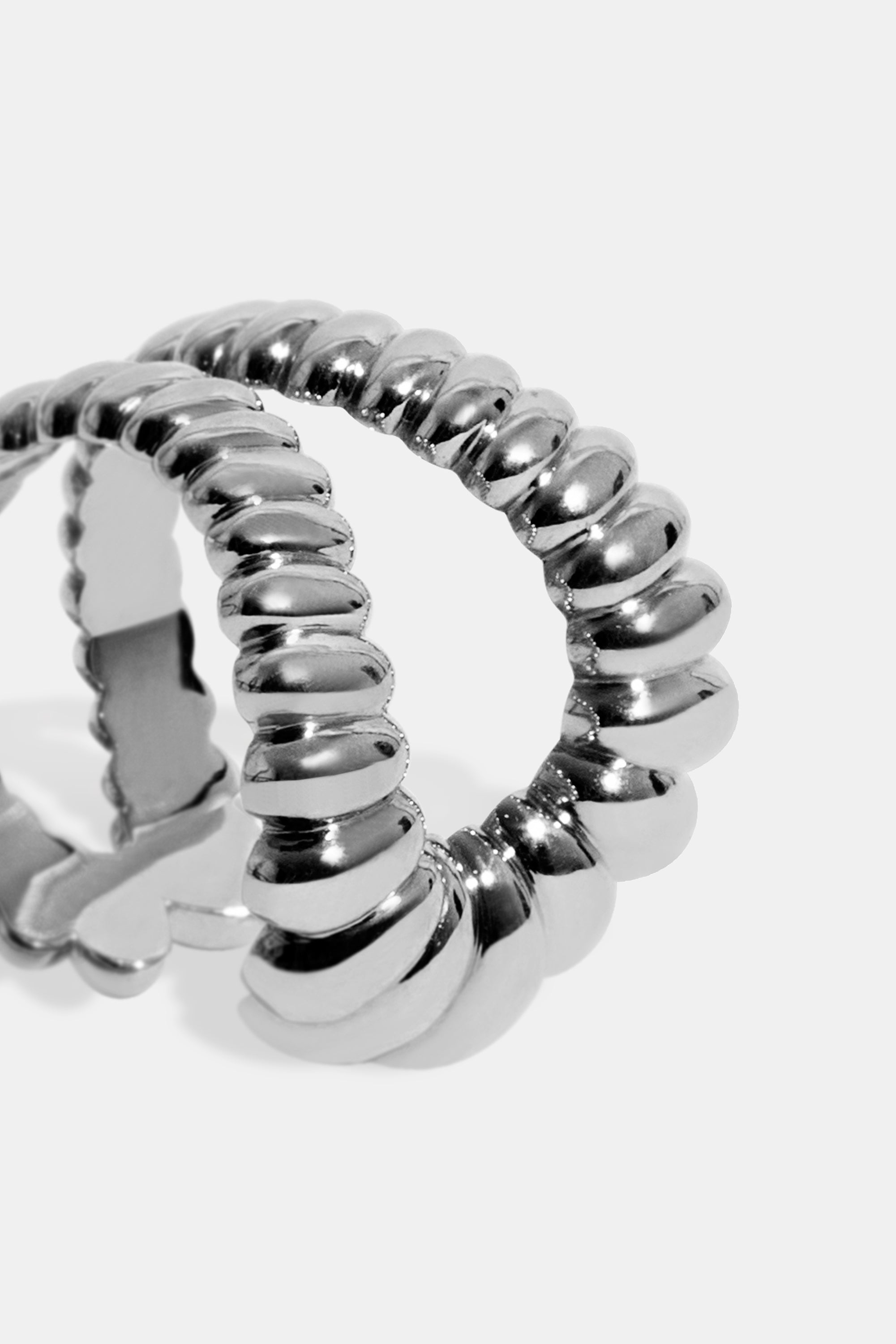 Spiral pinky white ring