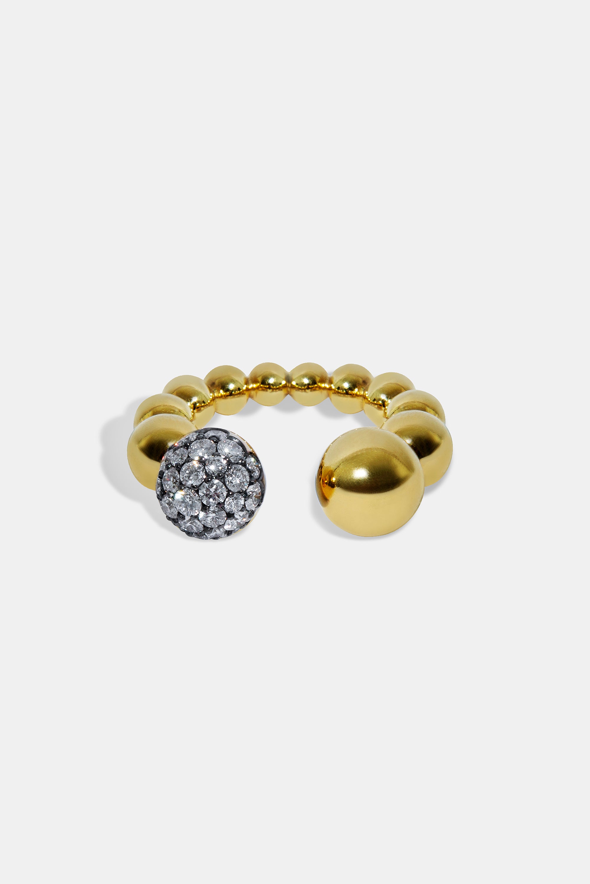 Bubble with diamonds ring