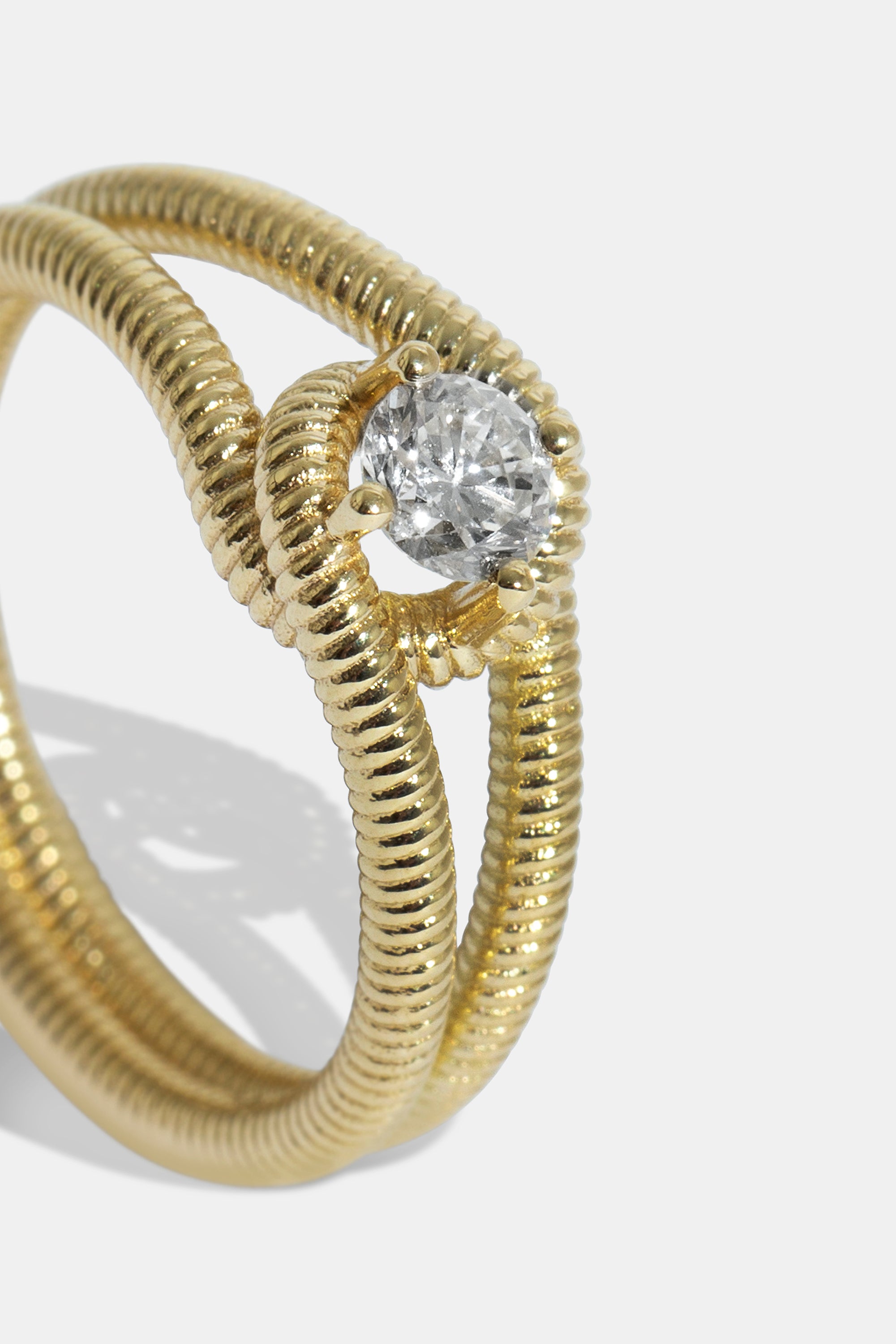 Hug ring S