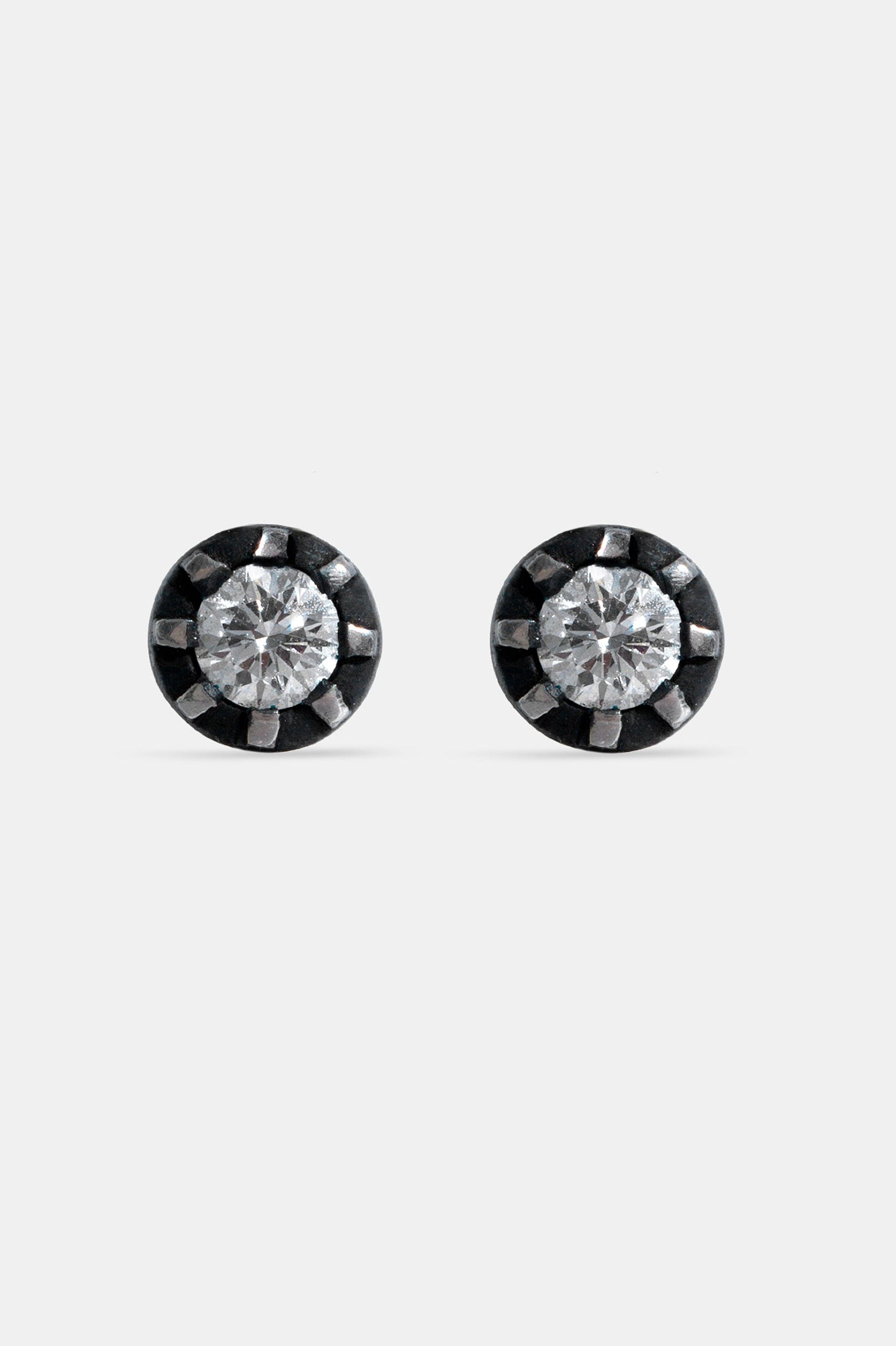 Midnight studs 0.30ct