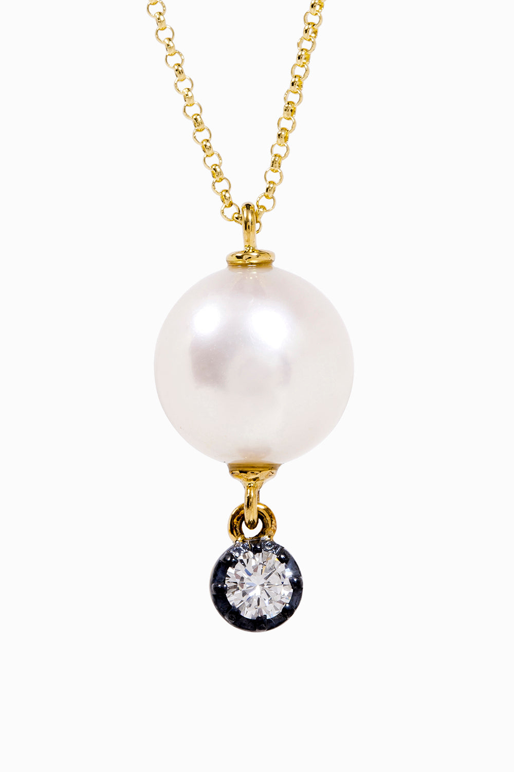 Pearl and diamond pendant necklace