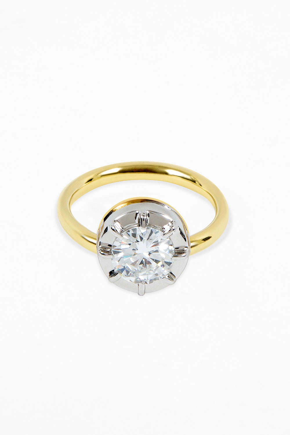 Midnight solitaire ring white