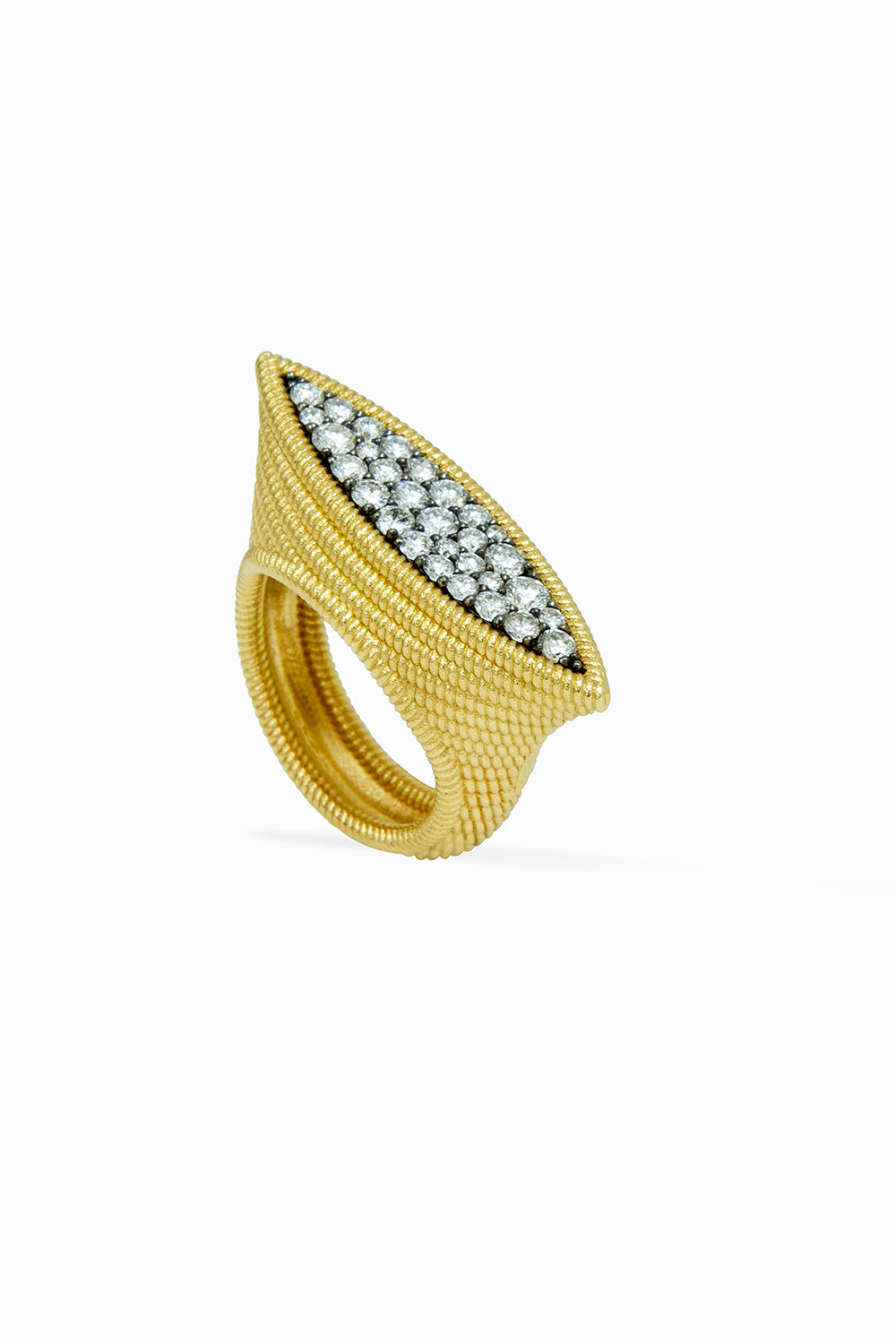Horizontal dragon ring